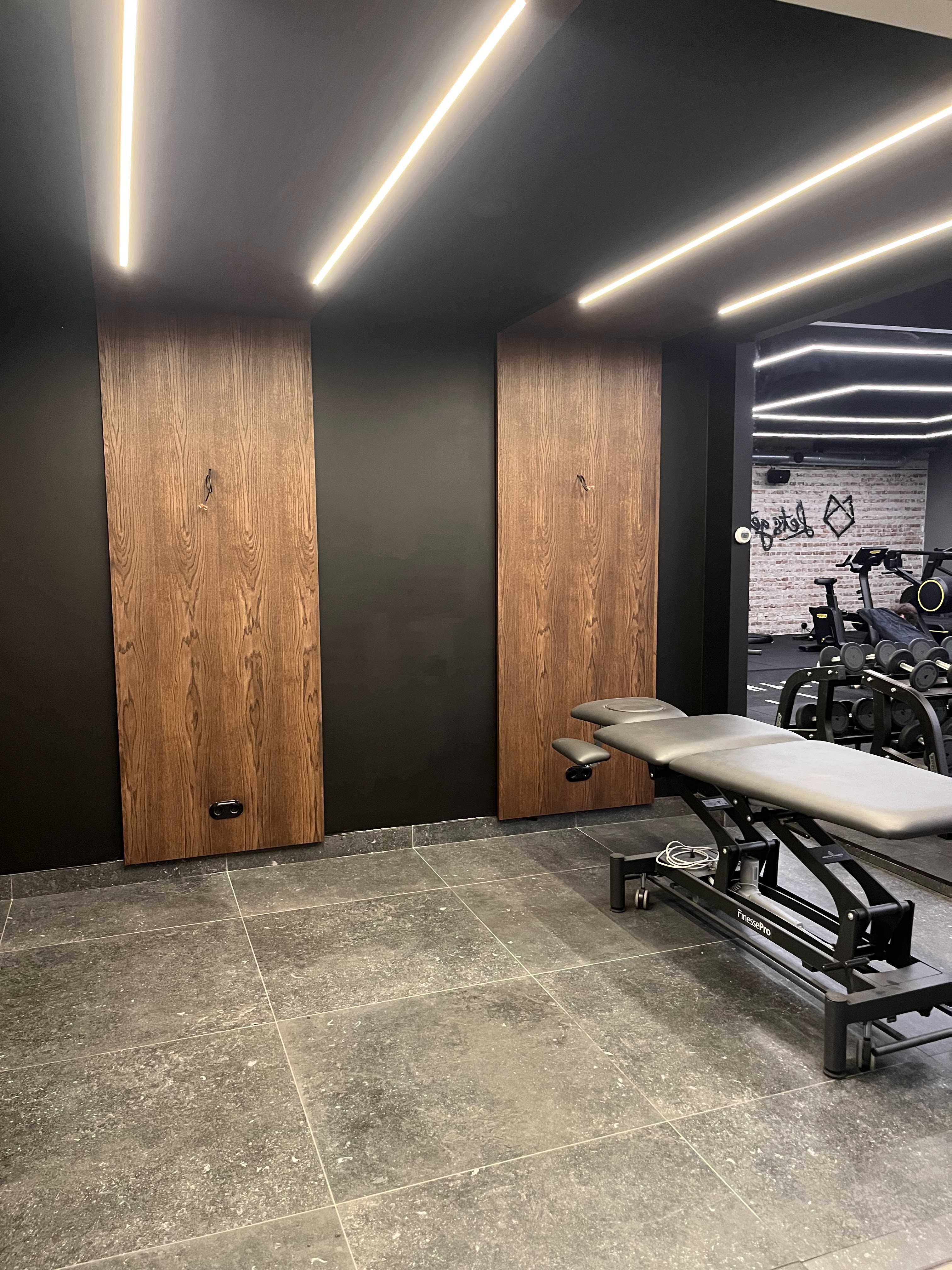 Aangepaste fitnessruimte – Nieuwe Looierstraat, Amsterdam