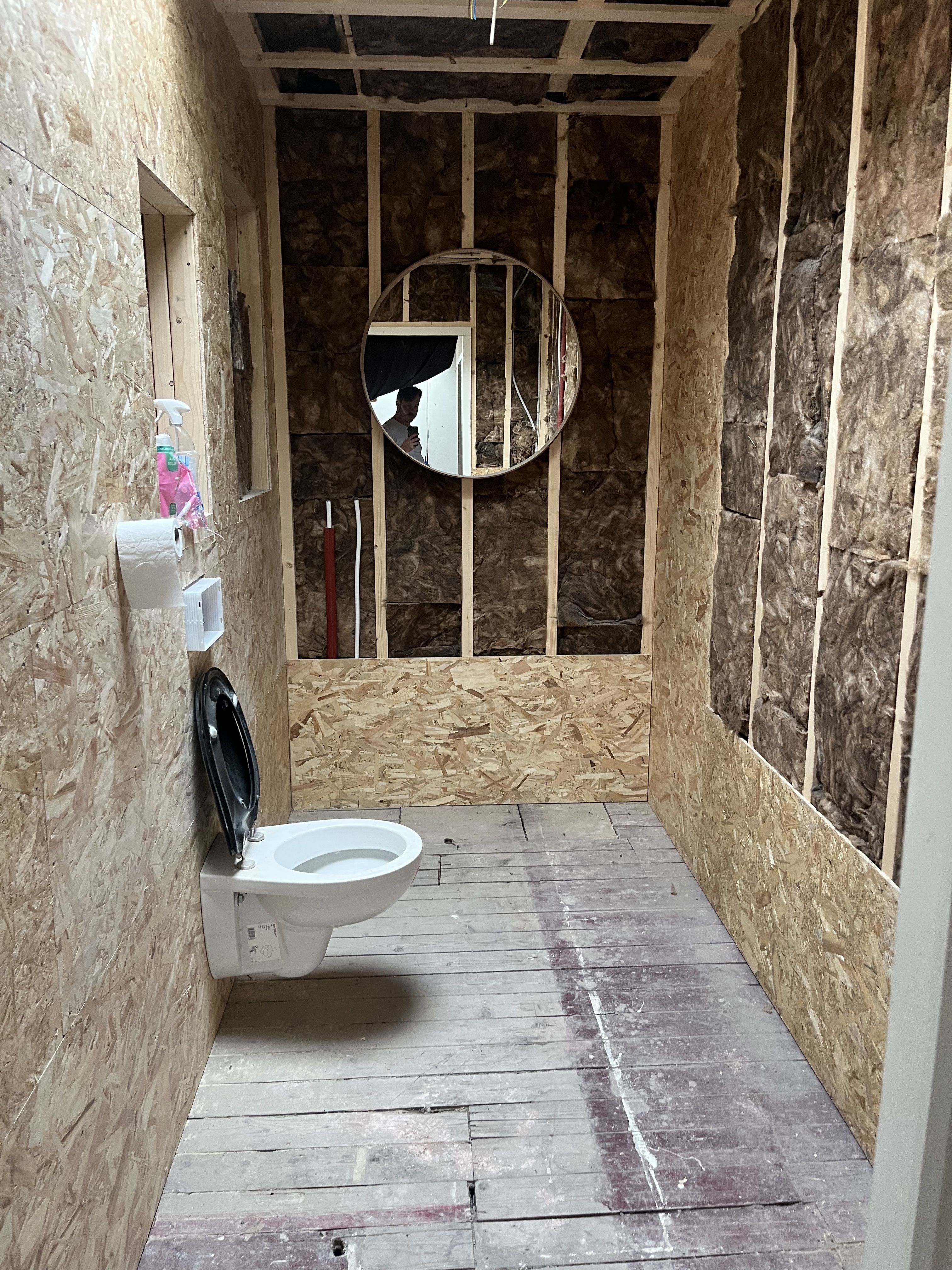 Badkamer vóór renovatie – Grevelingenstraat, Amsterdam